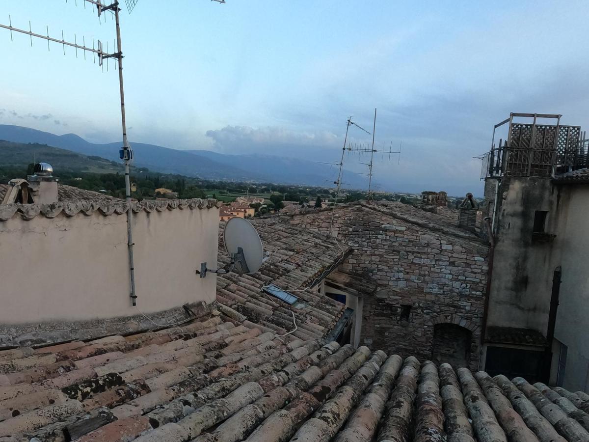 Appartamento Colonia Iulia Spello Esterno foto