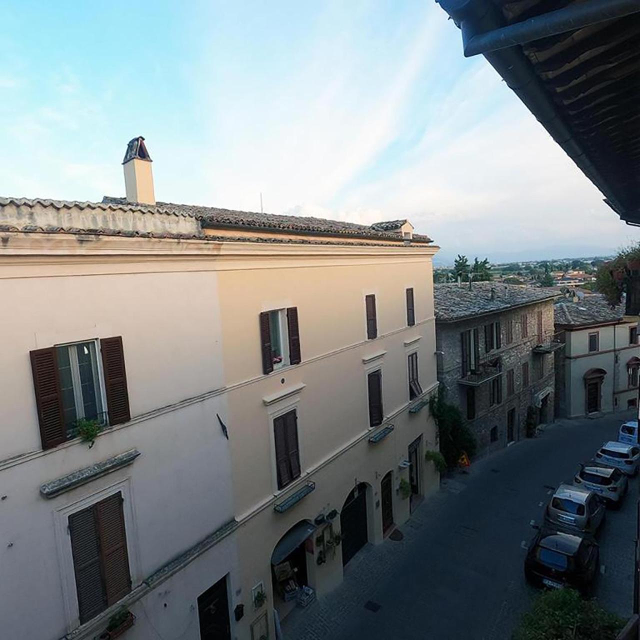 Appartamento Colonia Iulia Spello Esterno foto